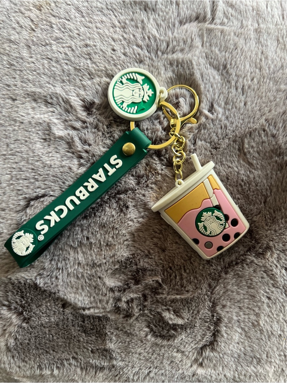 NEW Starbucks Pink Bubble Tea Cup Keychain with Green Logo Strap